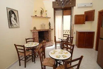 לינה וארוחת בוקר B&B Il Centro Storico 2*
