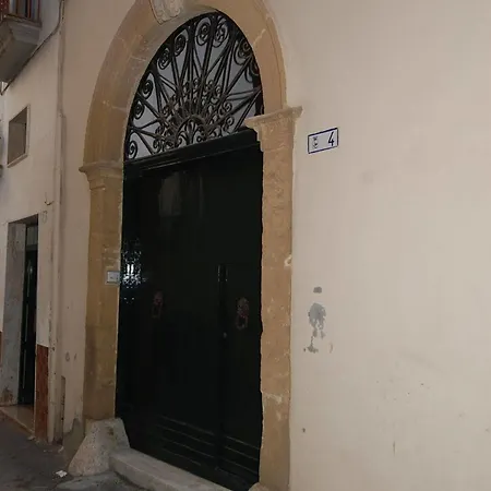 B&B Il Centro Storico לינה וארוחת בוקר גאליפולי