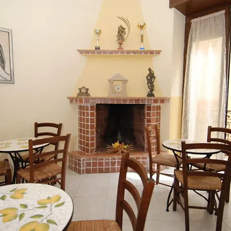 לינה וארוחת בוקר B&B Il Centro Storico גאליפולי